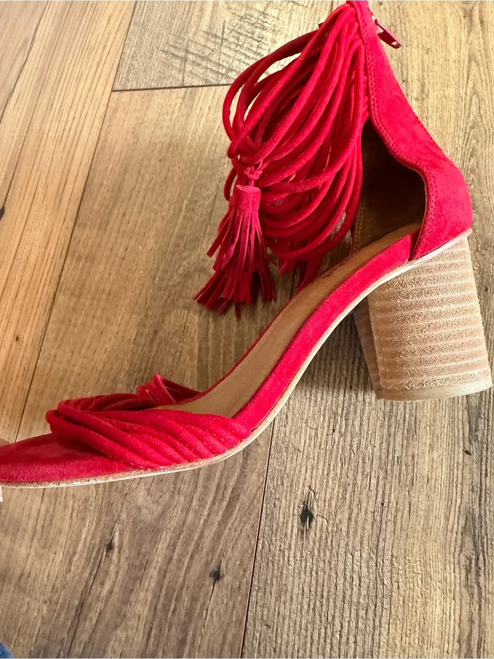 Jeffrey Campbell step up